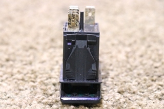 USED MAP LIGHT DASH SWITCH V4D1