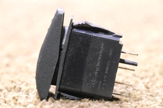 USED GEN V8D1 DASH SWITCH