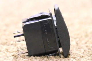 USED GEN V8D1 DASH SWITCH