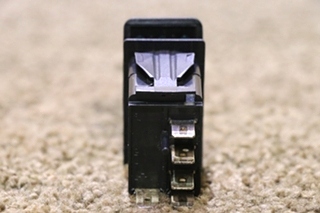 USED MAP LIGHT DASH SWITCH V4D1
