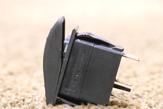 USED V1D1 CEILING LIGHTS DASH SWITCH