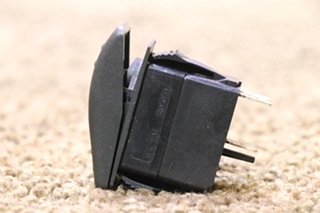 USED V1D1 HORN DASH SWITCH