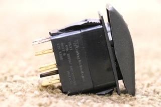 USED RH SHADE VL11 DASH SWITCH