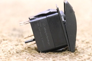 USED V1D1 MAP LIGHT DASH SWITCH