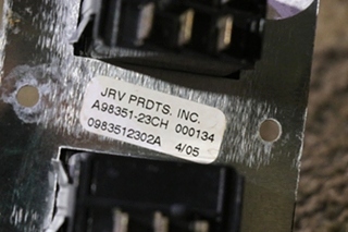 USED BATT / AWNING / LIGHTS TRIPLE SWITCH PANEL