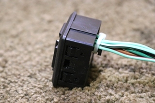 USED MIRROR CONTROL SWITCH 4698864