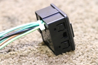 USED MIRROR CONTROL SWITCH 4698864