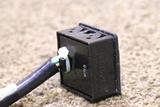 USED MIRROR CONTROL 4698864 SWITCH