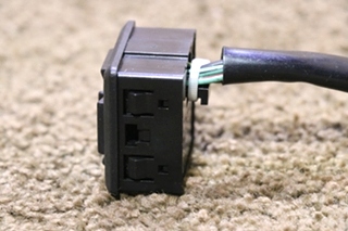 USED MIRROR CONTROL SWITCH 4698864