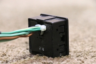 USED MIRROR CONTROL 4698864 SWITCH 