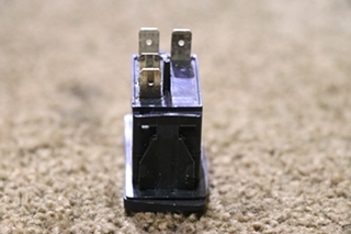USED SERVICE LIGHT SWITCH V1D1