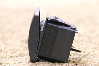 USED MIRROR HEAT DASH SWITCH