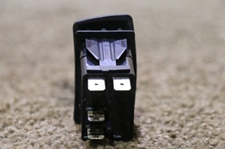 USED MIRROR HEAT DASH SWITCH