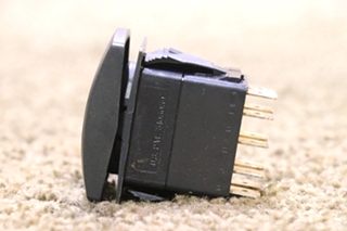 USED VLD2 BAT CUT OUT DASH SWITCH