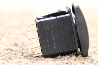 USED VLD2 BAT CUT OUT DASH SWITCH