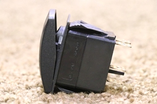 USED FOG LIGHTS DASH SWITCH V1D1