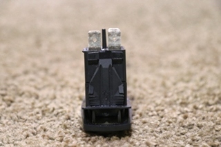USED CEILING LIGHT DASH SWITCH V4D1