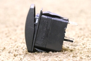 USED MAP LIGHT V1D1 DASH SWITCH