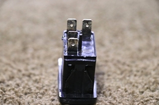 USED MAP LIGHT V1D1 DASH SWITCH