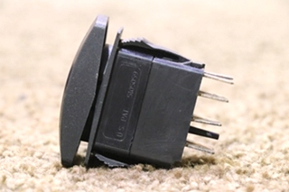 USED EXT / RET PATIO AWNING VLD1 DASH SWITCH