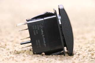 USED STEP COVER V8D1 DASH SWITCH