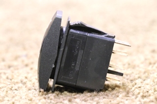 USED EXT / RET DOOR AWNING DASH SWITCH VLD1