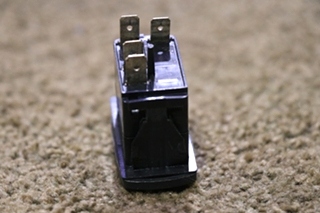 USED PORCH LIGHT DASH SWITCH V1D1