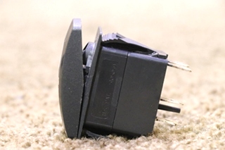 USED CEILING LIGHT V1D1 DASH SWITCH