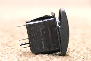 USED SIDE DOCK DASH SWITCH V1D1