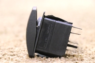 USED VDD1 RADIO DASH SWITCH