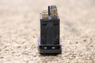 USED V8D1 UP / DOWN PASS SHADE DASH SWITCH