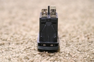 USED V8D1 STEP COVER DASH SWITCH