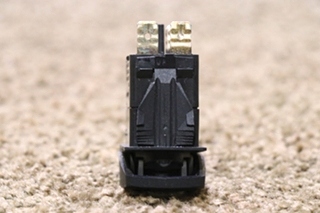 USED MIRROR HEAT V1D1 DASH SWITCH