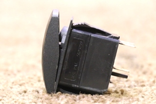 USED V1D1 STEP LIGHT DASH SWITCH