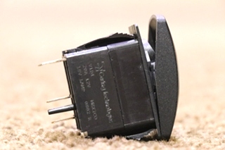 USED V1D1 STEP LIGHT DASH SWITCH