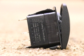 USED BAY LIGHTS VAD2 SWITCH