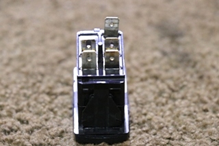 USED ON / OFF PATIO AWNING DASH SWITCH VAD1