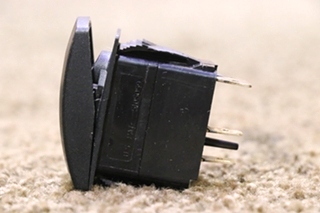 USED SIDE DOCK V1D1 DASH SWITCH