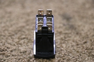USED VAD2 STOR LIGHT SWITCH