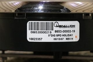 USED 8653-00002-19 HOLIDAY RAMBLER SPEEDOMETER DASH GAUGE