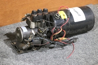 USED S103T-4921 POWER GEAR HYDRAULIC PUMP