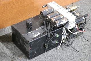 USED AP32827 HWH HYDRAULIC PUMP