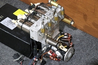 USED HWH AP29578 HYDRAULIC PUMP