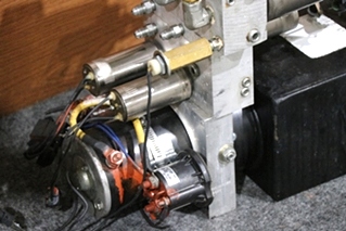 USED HWH HYDRAULIC PUMP AP29578