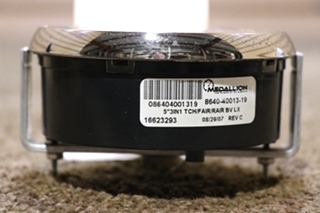 USED 8640-40013-19 3 IN 1 TACH / FRONT / REAR DASH GAUGE