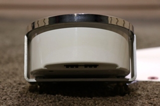 USED FREIGHTLINER SPEEDOMETER DASH GAUGE W22-00025-018
