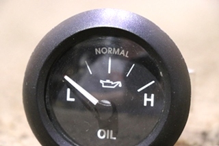 USED FREIGHTLINER 6913-00049-01 OIL PRESS DASH GAUGE