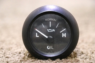 USED FREIGHTLINER W22-00005-000 OIL PRESS DASH GAUGE