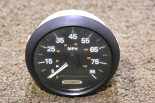 USED 6913-00058-01 FREIGHTLINER SPEEDOMETER DASH GAUGE