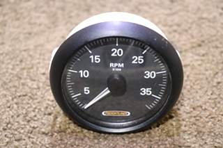 USED FREIGHTLINER W22-00010-000 TACHOMTER DASH GAUGE